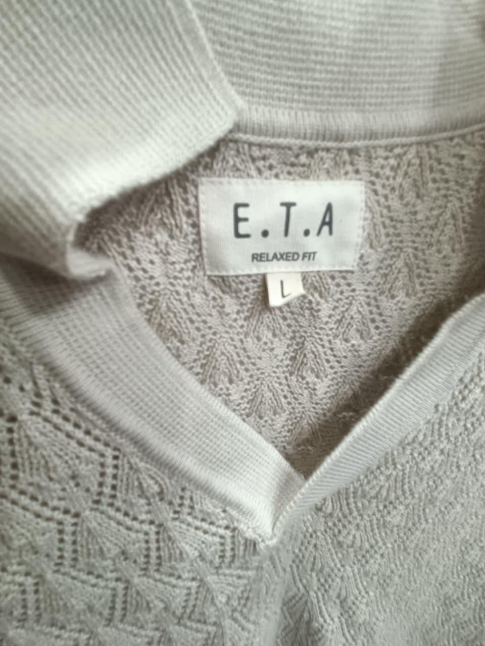 E.T.A. Relaxed Fit Beige Knitted V-Neck Top