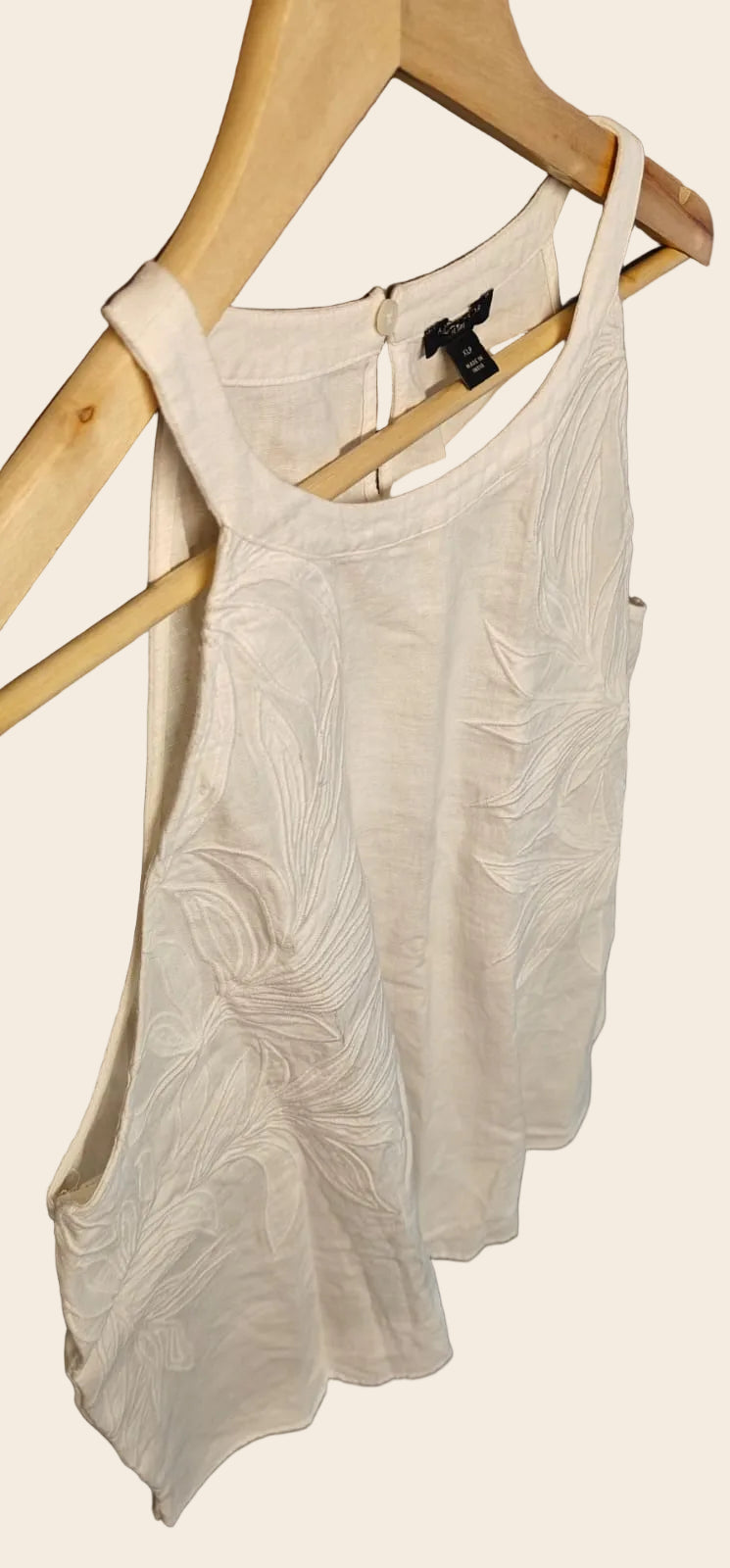 A.N. Petite Women's Off-White Embroidered Halter Neck Sleeveless Top