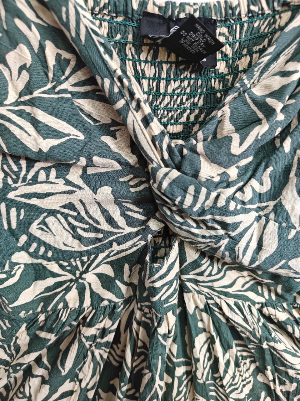 ANGIE Women's Green Leaf Print Rayon Jumpsuit