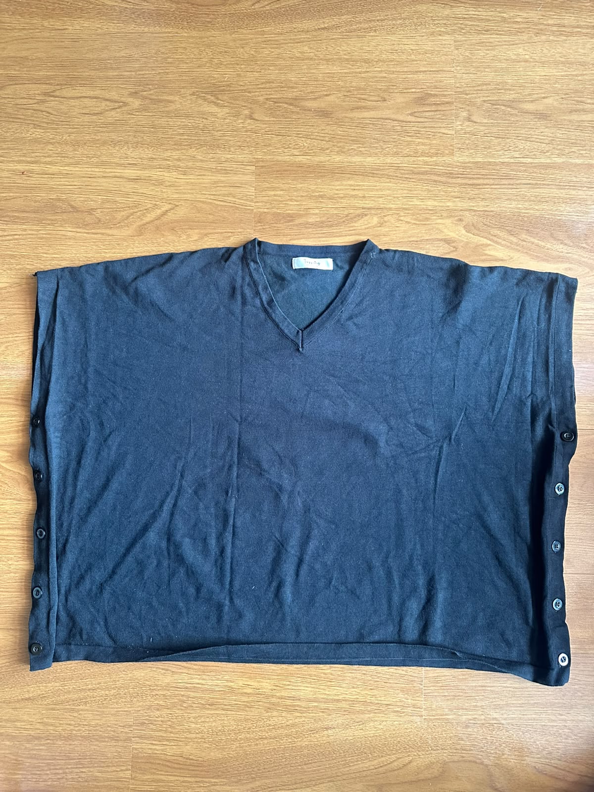 Toppitry COLLECTION Dark Blue V-Neck Button Side Knit Top