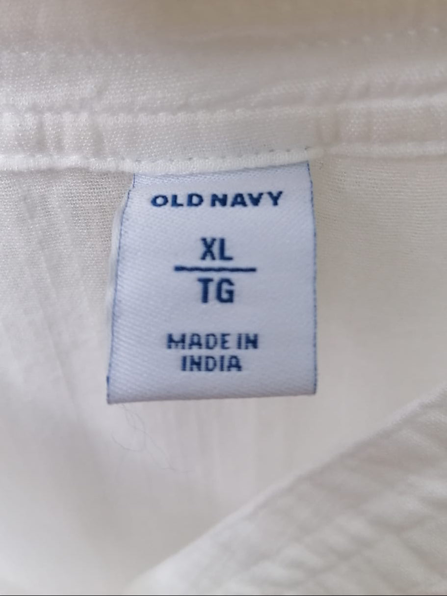 Old Navy Women's White Long Sleeve V-Neck Tunic Top