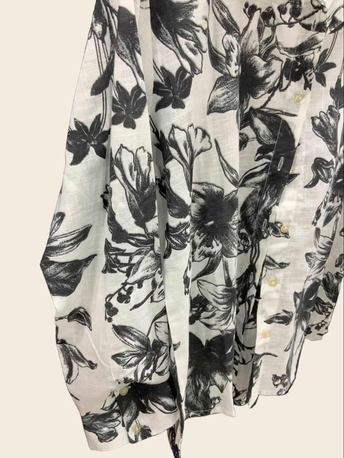 Men's White & Black Floral Print Long Sleeve Button-Down Shirt