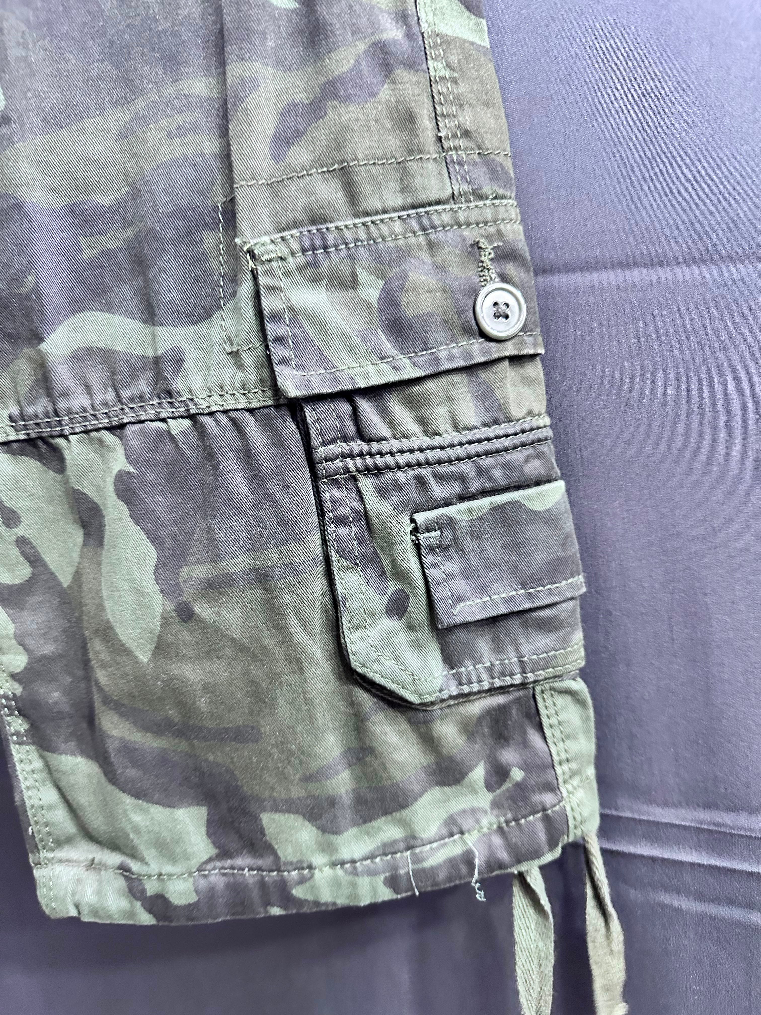 Men's Style & Focus Camouflage Cargo Shorts with Belt