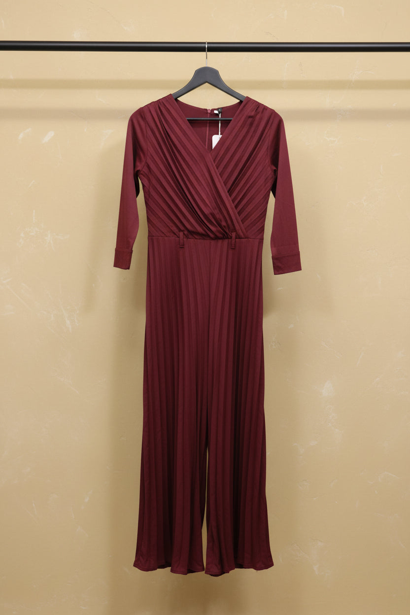 Women's Maroon Pleated V-Neck Long Sleeve Jumpsuit