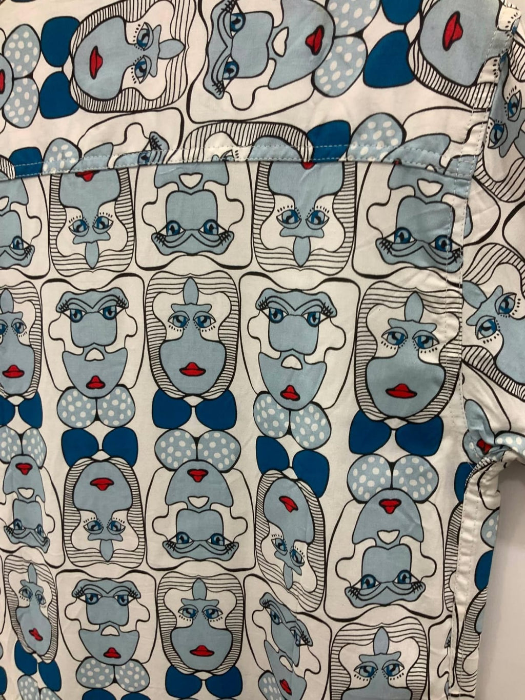 Miller Stone Men's Abstract Face Print Short Sleeve Shirt