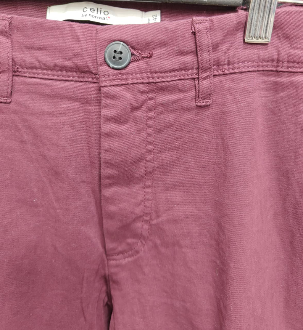 Celio Men's Maroon Straight Fit Chinos