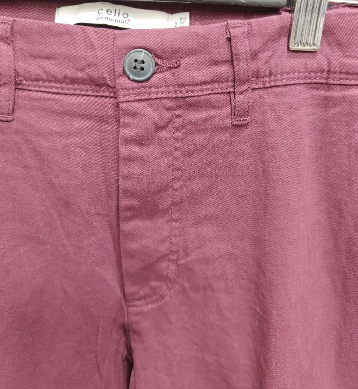Celio Men's Maroon Straight Fit Chinos