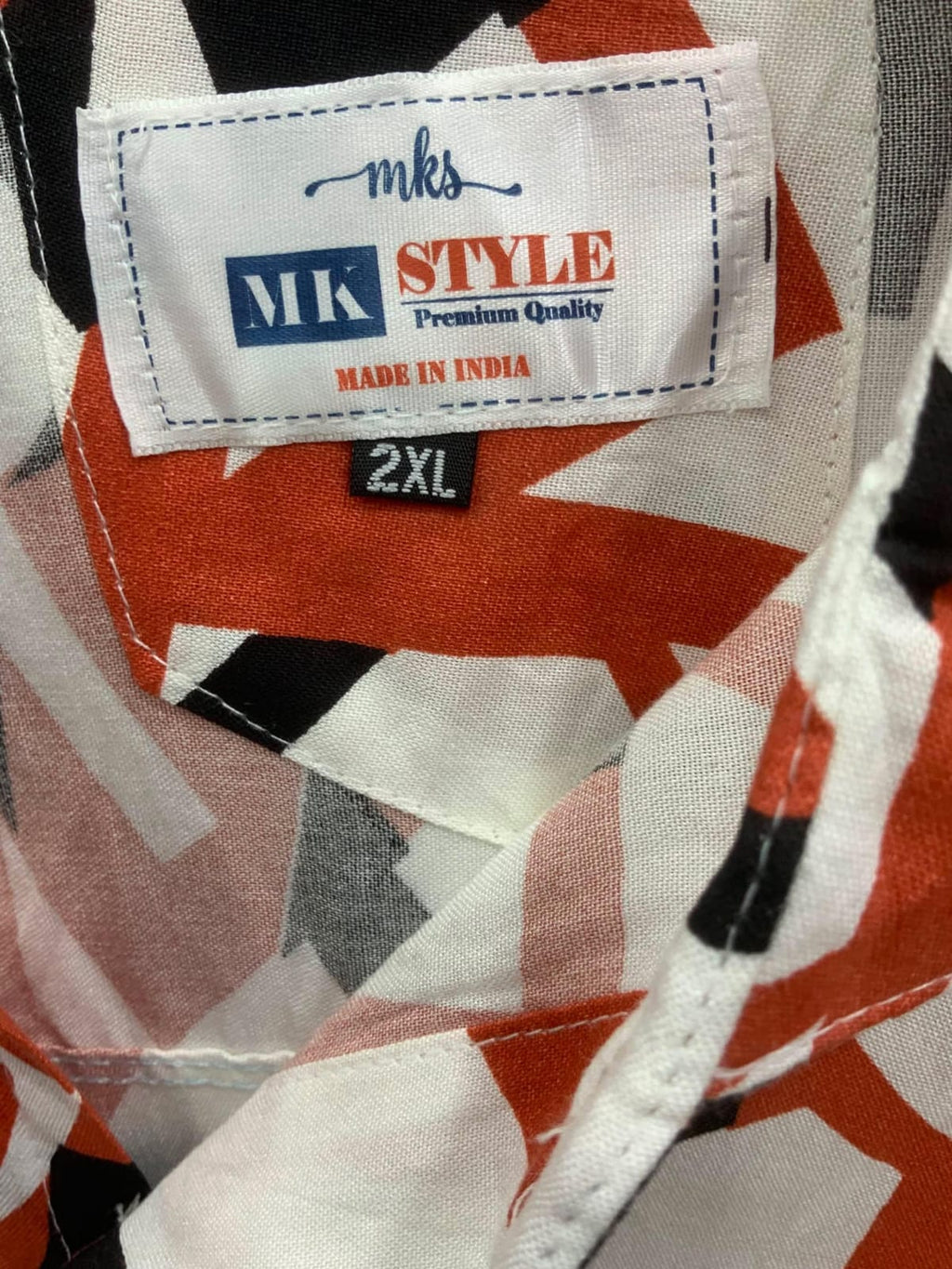 Men's White, Orange & Black Geometric Print Short Sleeve Casual Shirt