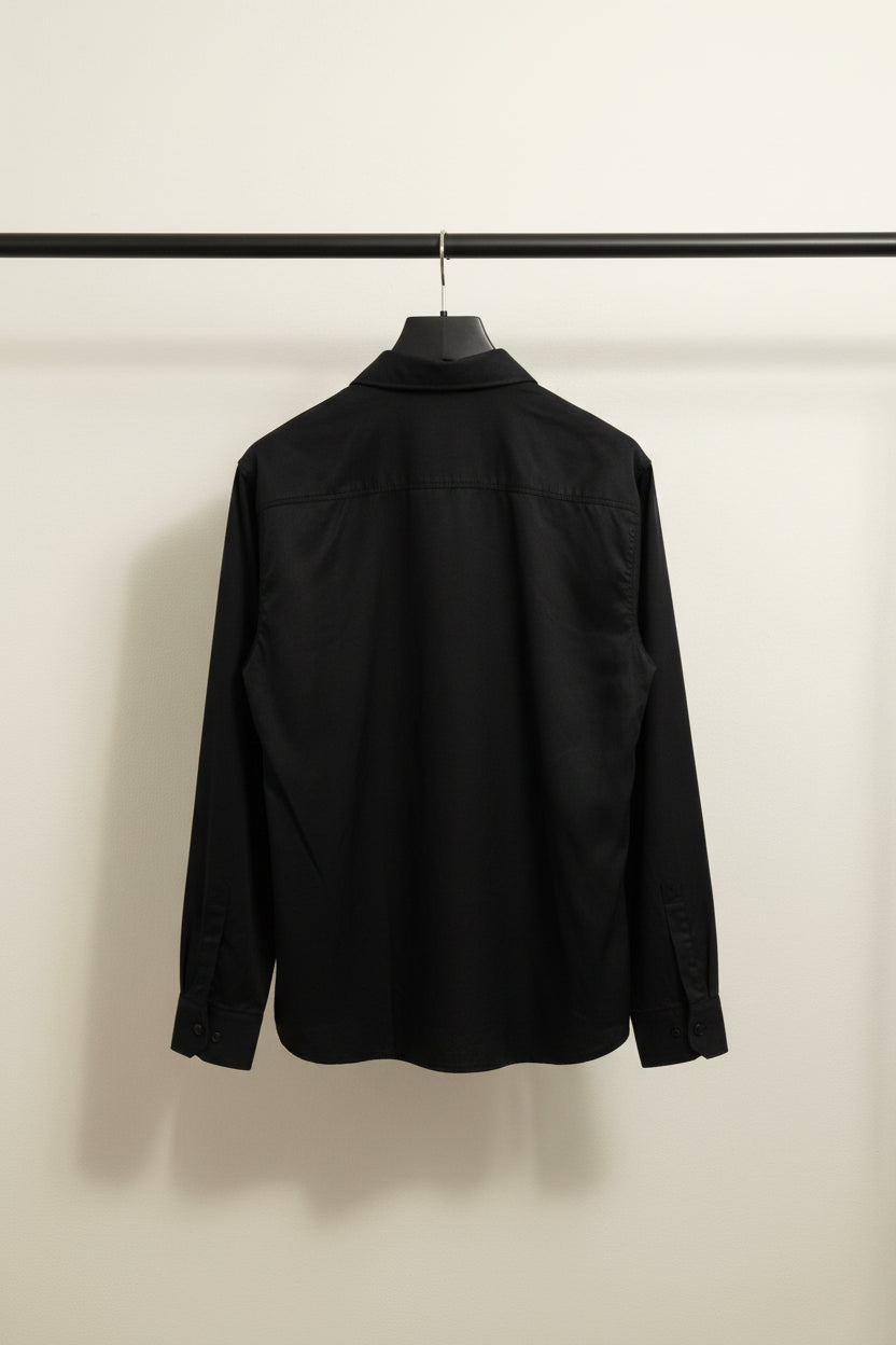 F+21 Black Long Sleeve Button-Up Shirt with Crown Pin