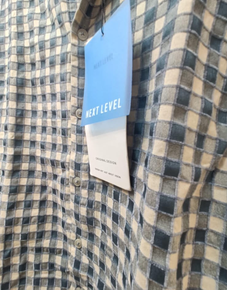 NEXT LEVEL Men's Blue and White Checkered Long Sleeve Shirt