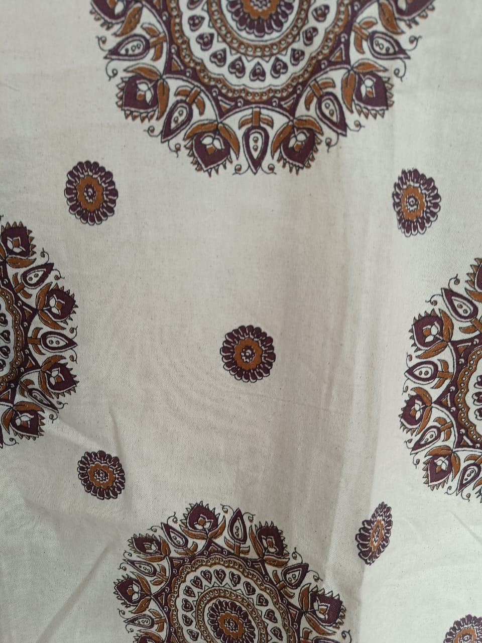 Women's Off-White Printed Cotton Blend Short Kurti Top