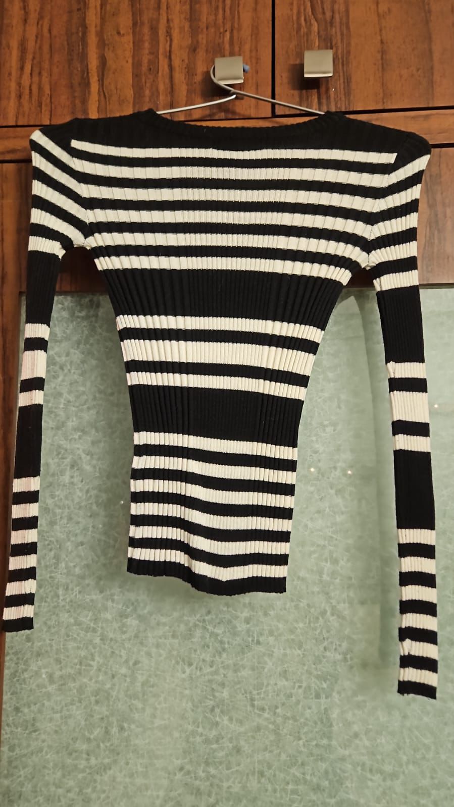 Atmosphere Black and White Striped Ribbed Knit Long Sleeve Top