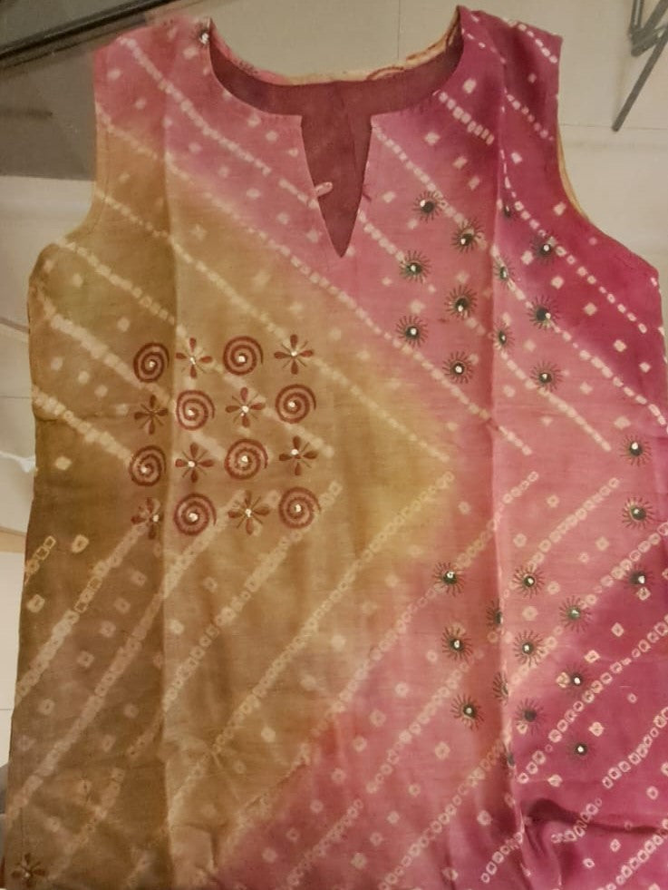 Multicolor Bandhani Sleeveless Kurti with Mirror Work