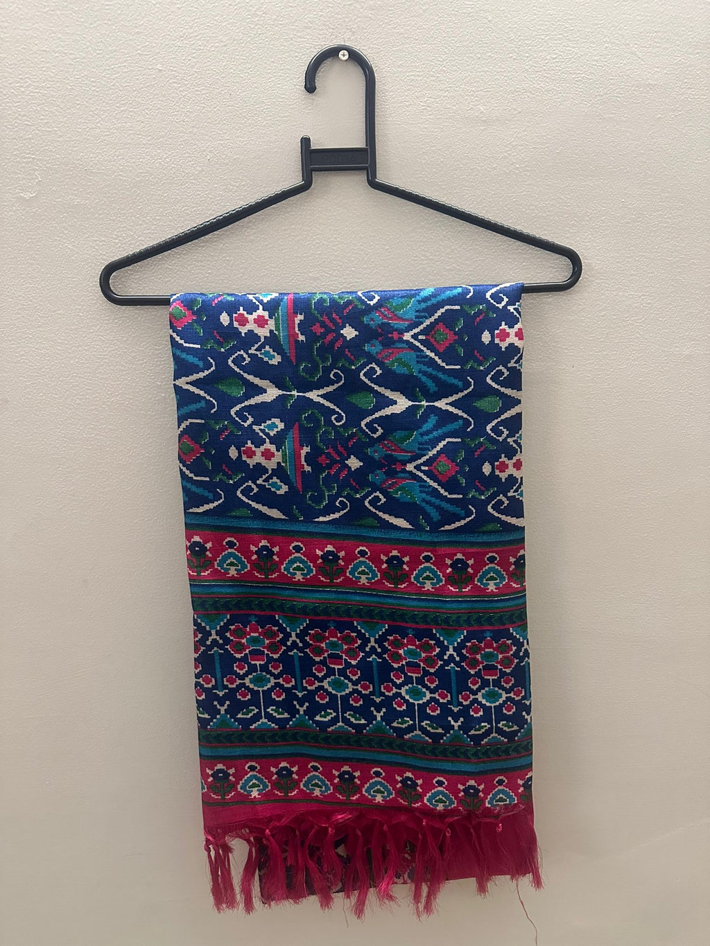 Vibrant Multicolor Ethnic Print Scarf with Tassels