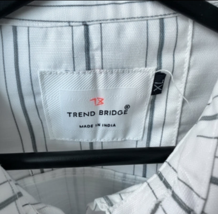 Men's White Striped Full Sleeve Casual Shirt by TREND BRIDGE