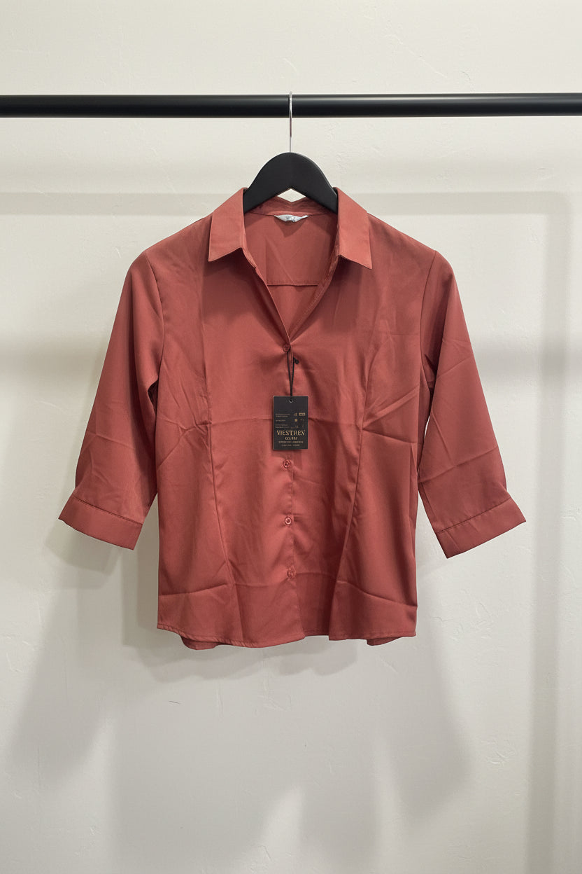 Western Adda Women's Rust Collared 3/4 Sleeve Button-Front Top