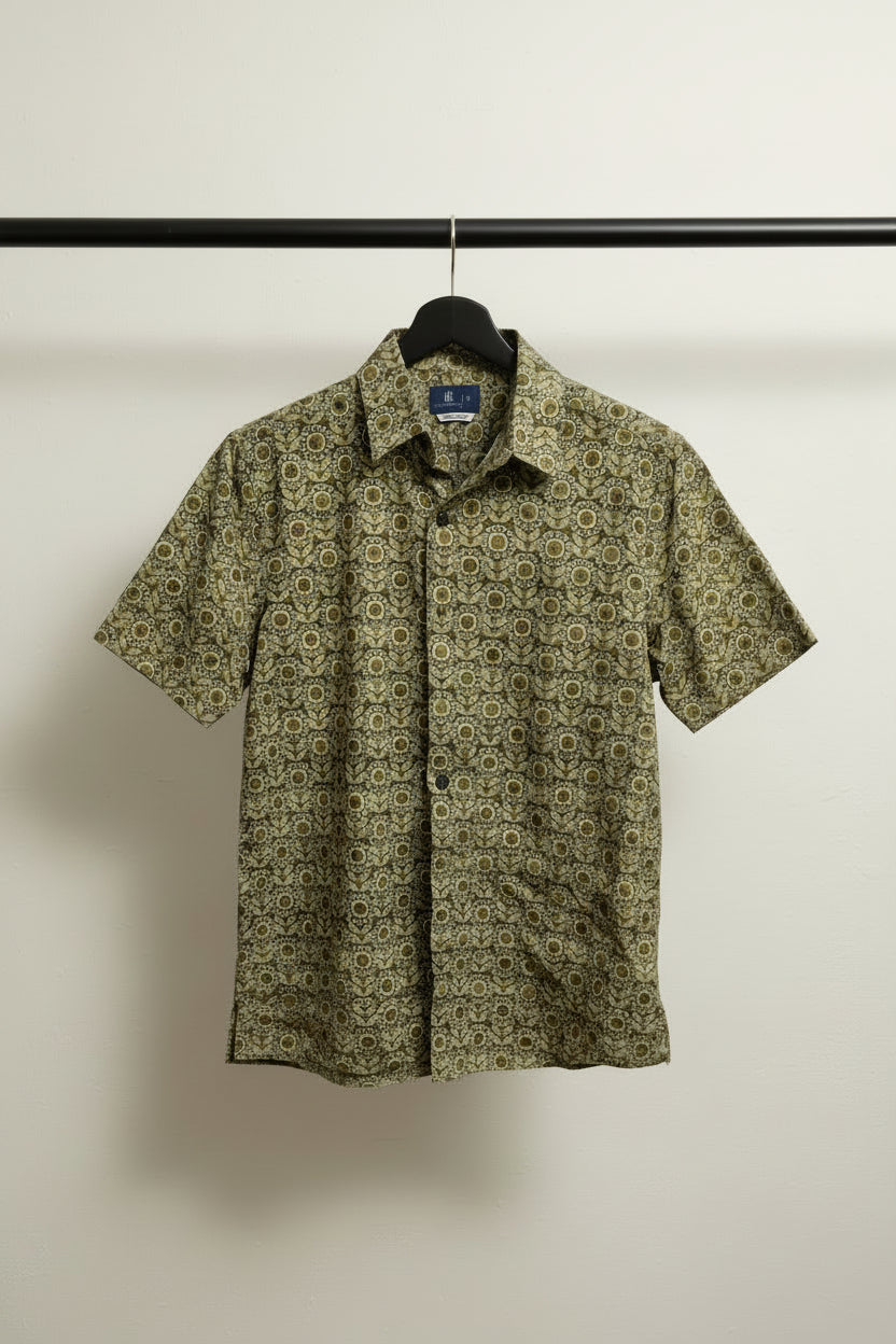 Bulan Bintang Men's Green Patterned Relaxed Fit Short Sleeve Shirt