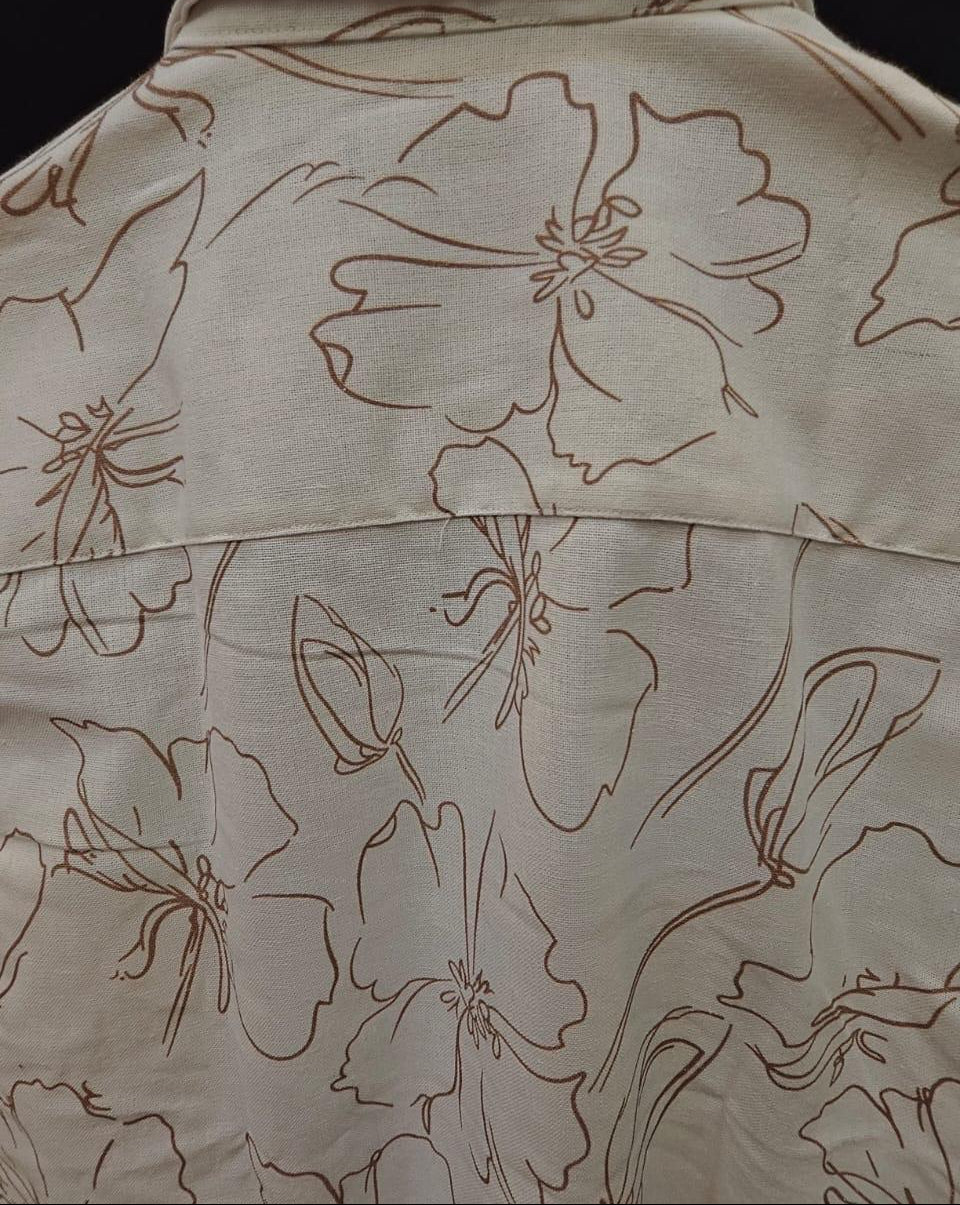 INGLISH Men's Off-White Floral Relaxed Fit Casual Shirt