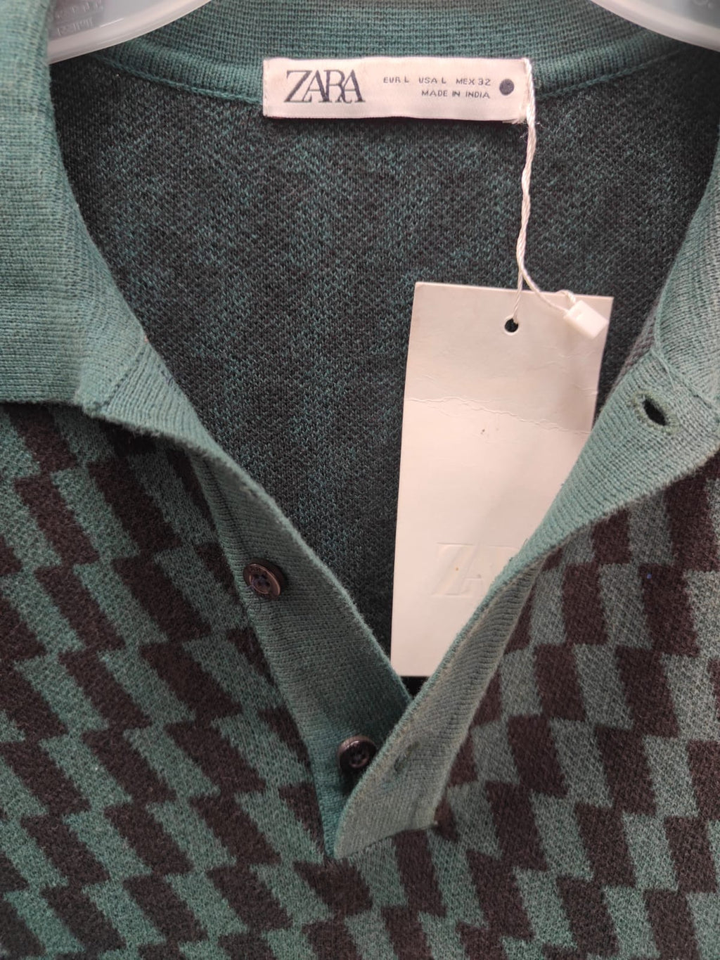 Zara Men's Green and Black Geometric Knit Polo Shirt