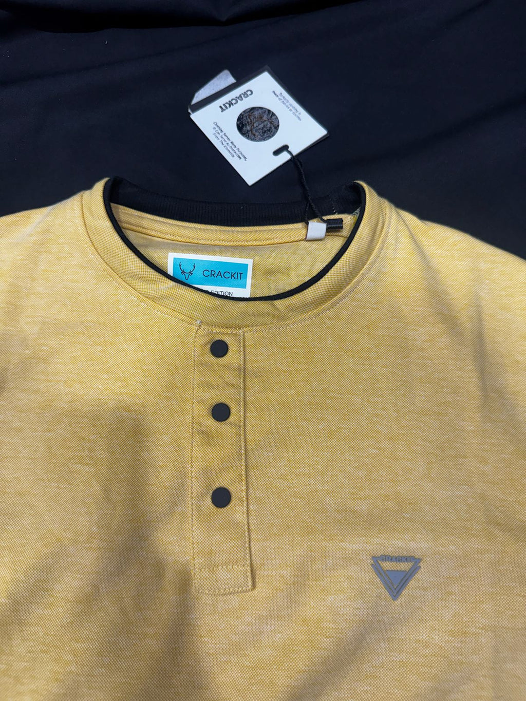 CRACKIT Men's Yellow Henley T-Shirt