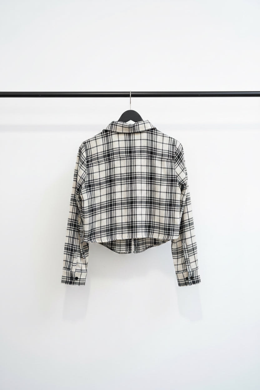 MNG BASICS Women's Black and White Plaid Cropped Long Sleeve Shirt