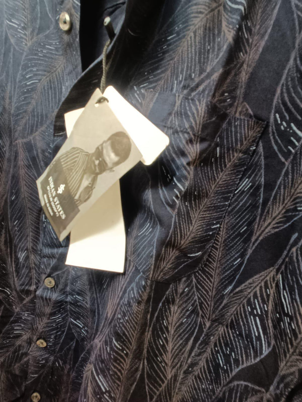 Men's Navy Blue Feather Print Cotton Casual Shirt