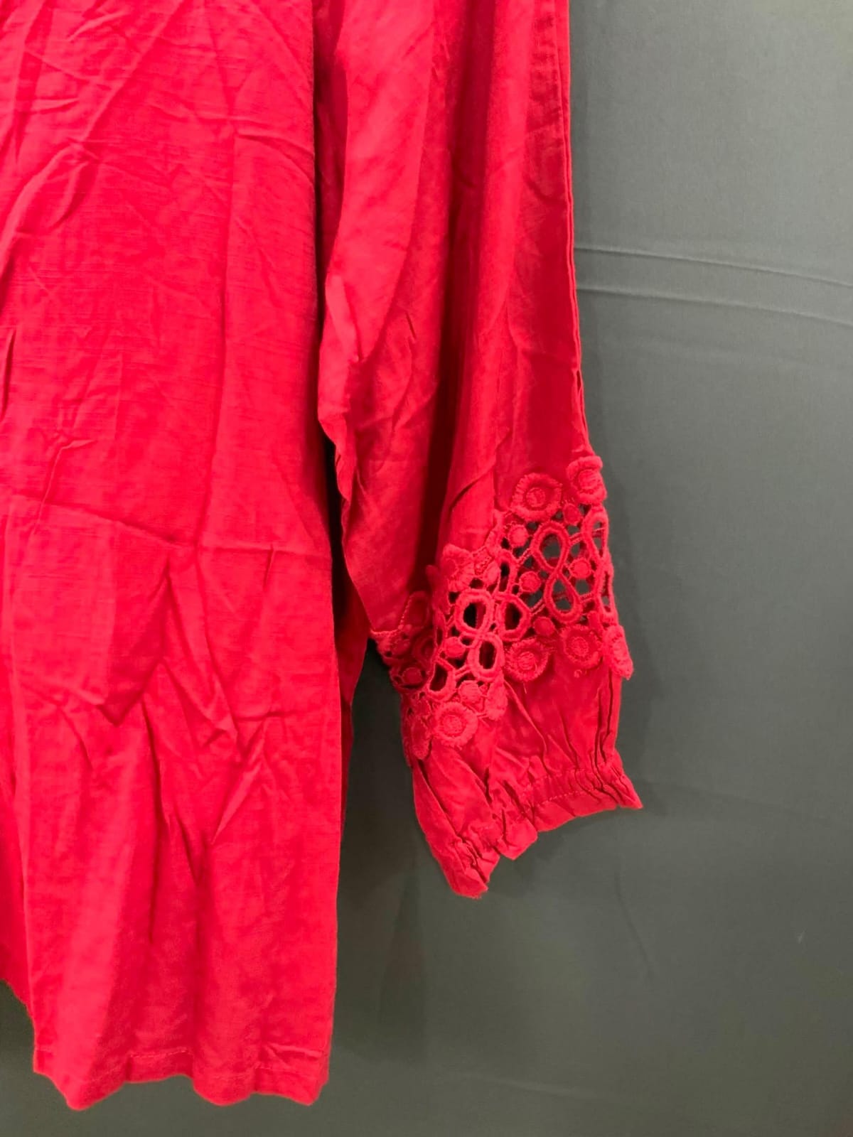 TOKYO TALKIES Women's Red Embroidered 3/4 Sleeve Top