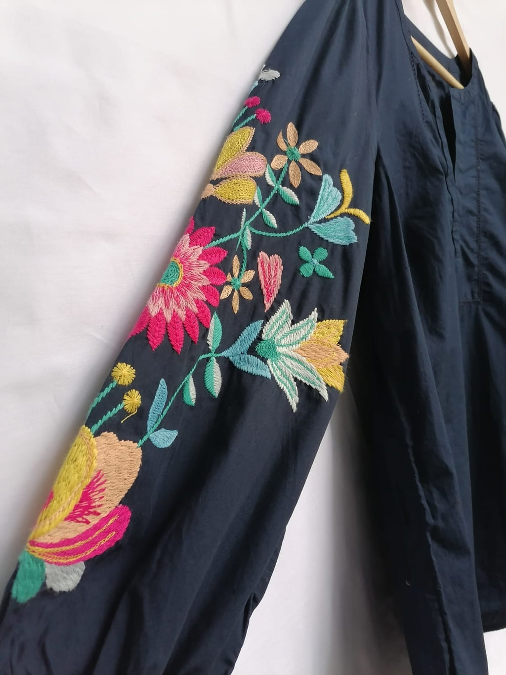 TALBOTS PLUS Women's Navy Blue Embroidered 3/4 Sleeve Tunic Top 1X