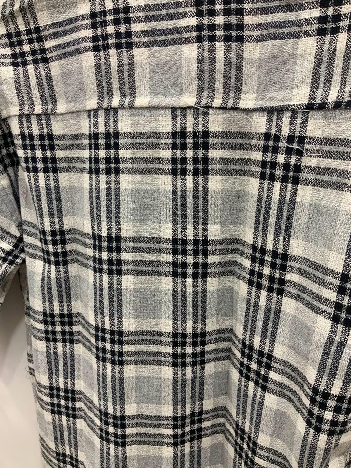 M7 Men's Grey and Black Plaid Short Sleeve Casual Shirt
