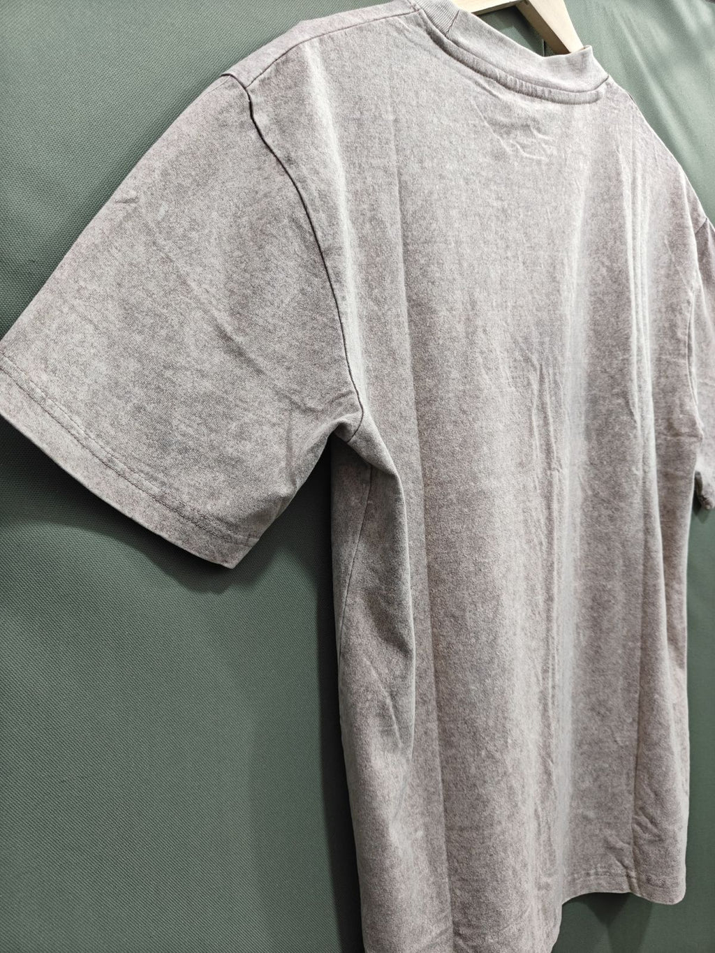 UNIQLO Men's Washed Crew Neck T-Shirt